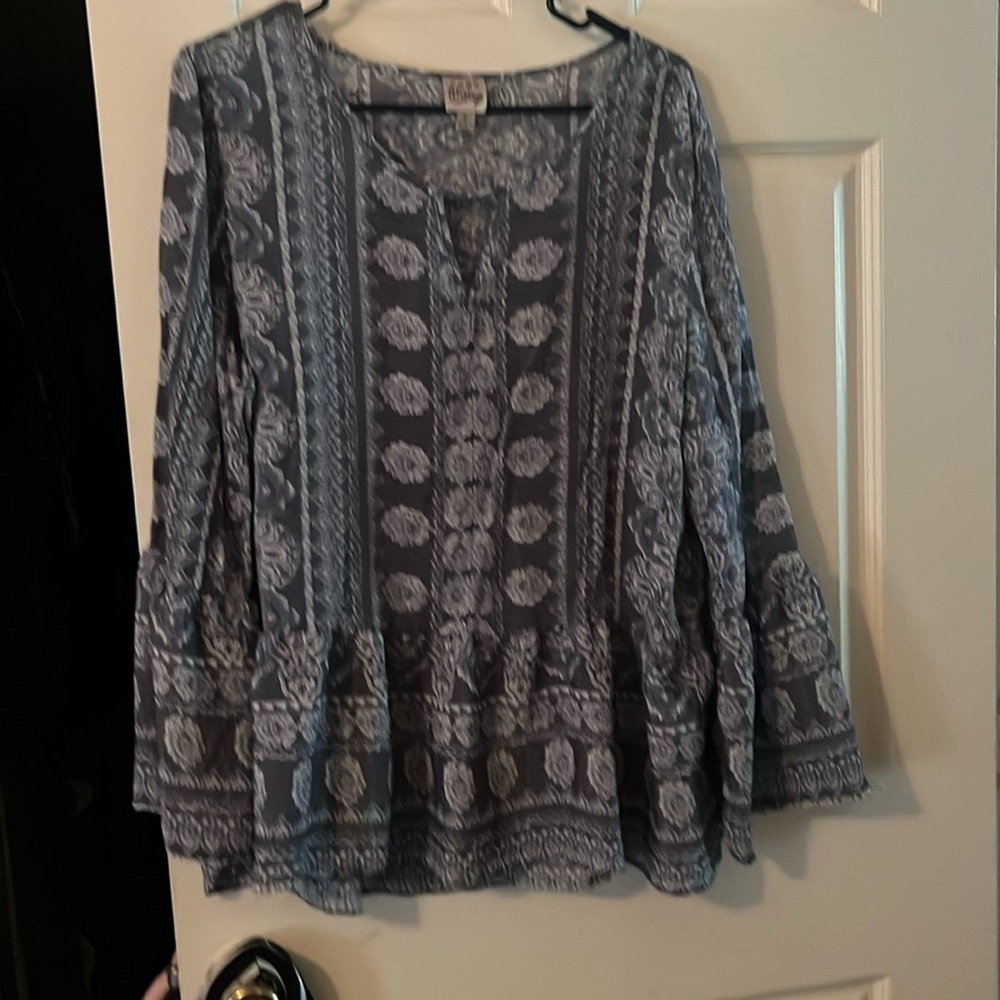 Great Vintage top.